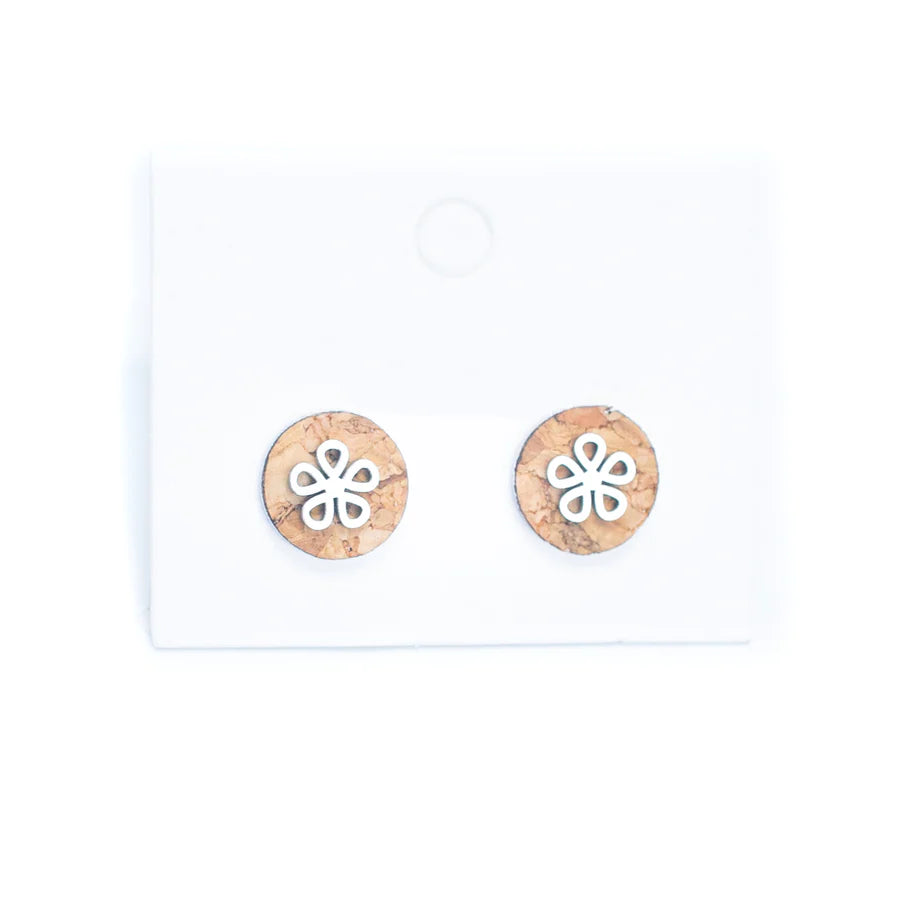 Flower cork stud earrings