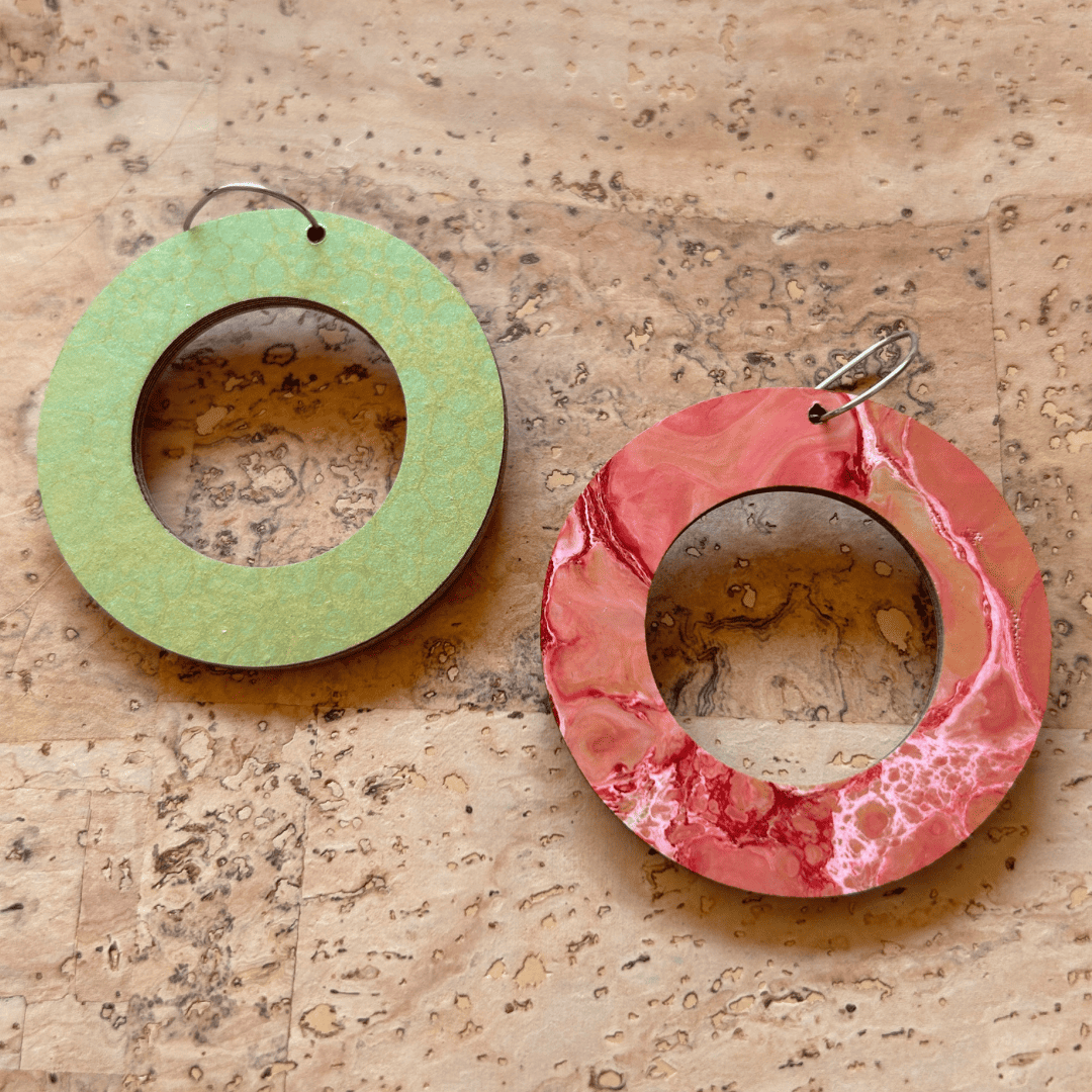 Angelco Accessories reversible circle hoop paper earrings - showing both sides - pink/green