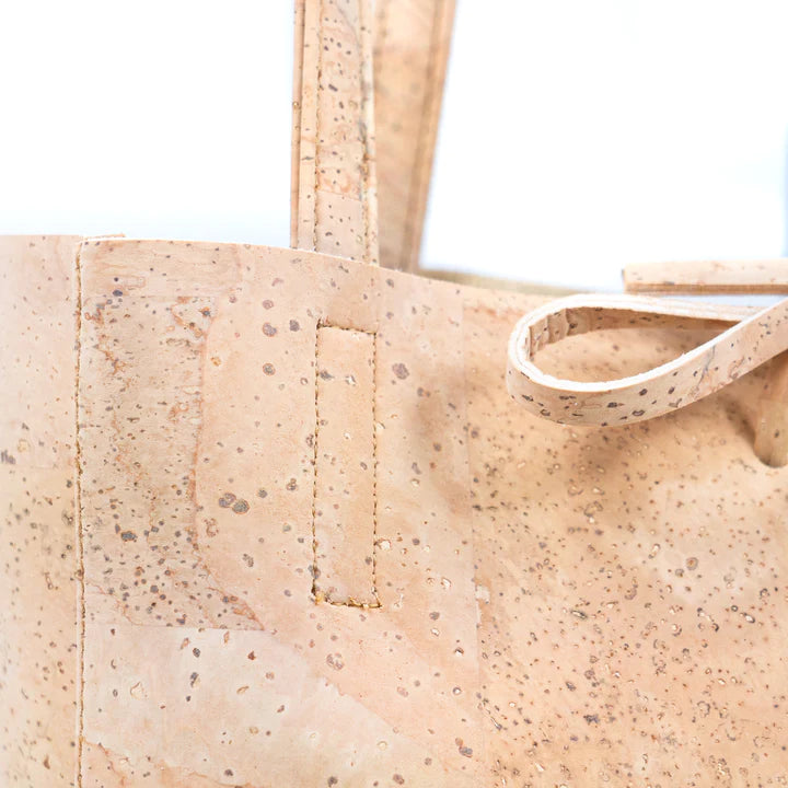 Angelco Accessories Bow cork tote bag - close up of handle stitching