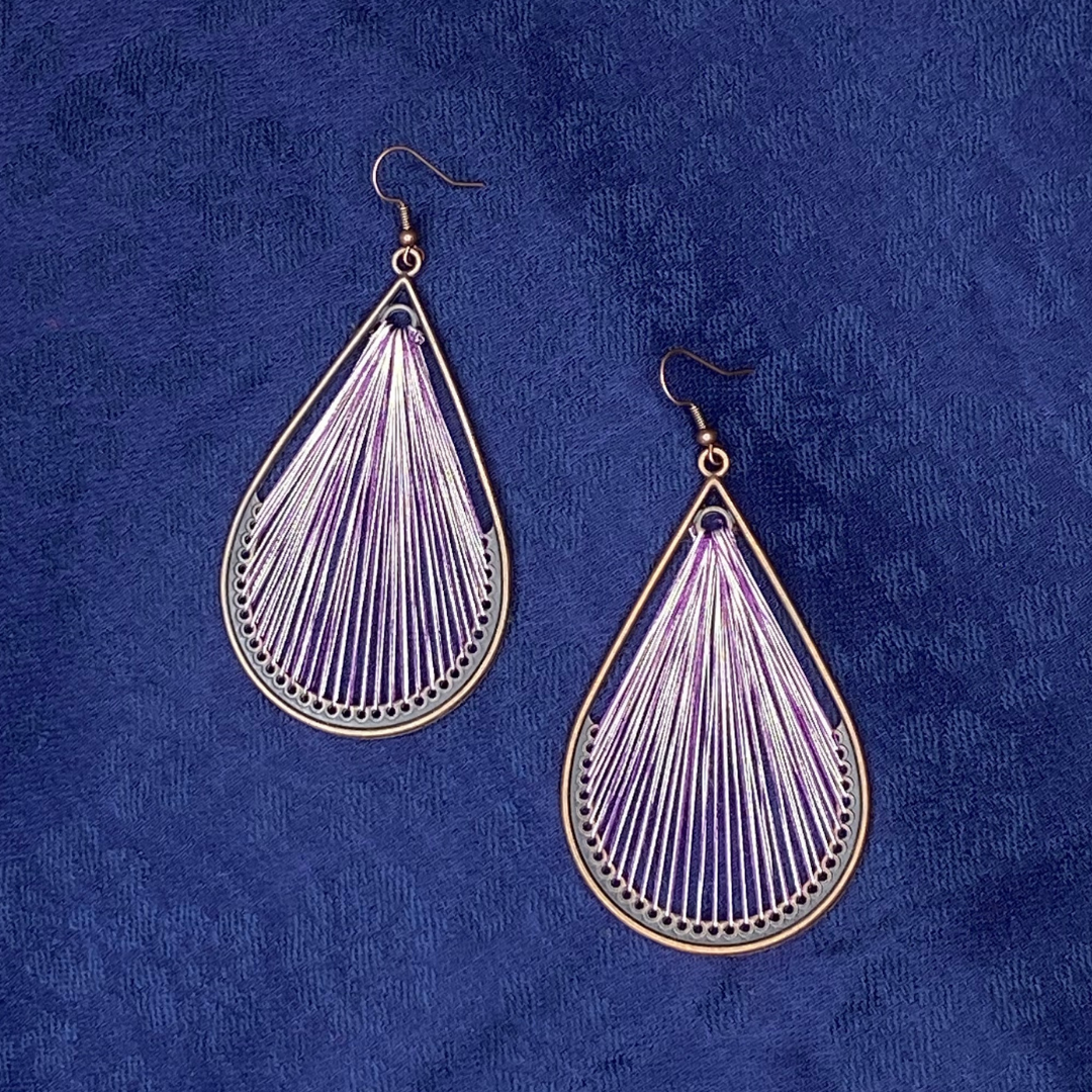 Angelco Accessories Teardrop straight weave earrings